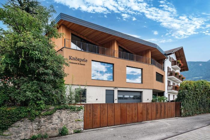 Knöspele - Brennerei & Genuss-Apartments