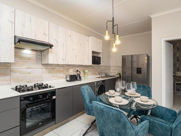 Reece Luxury Midrand Suite