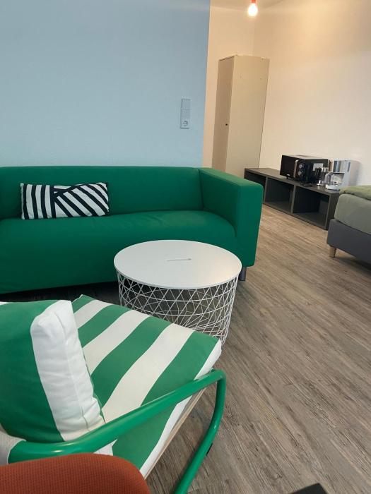 Work&Travel W04 - Parkplatz, Netflix, Internet für 3 Gäste