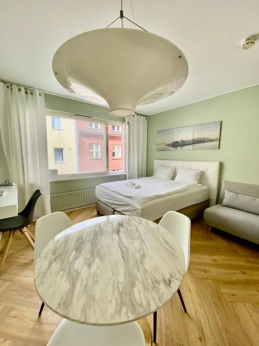 Jades Suite, Helsinki Center