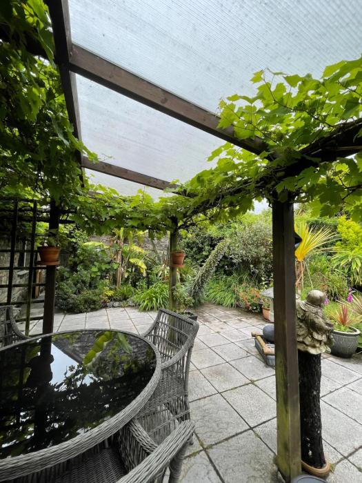 Windman Cottage - your tranquil home from home with beautiful garden