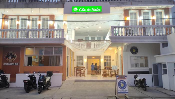 Ola De Baler Hotel