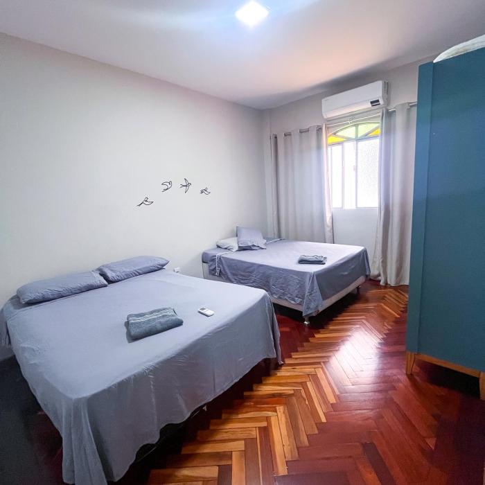 Apê Caramelo I Ar condicionado e Garagem I Fácil Acesso ao Centro e Expominas