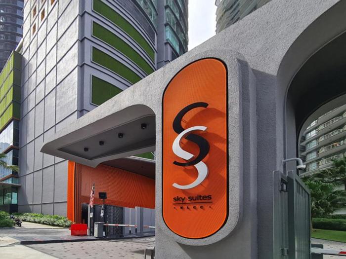 Sky Suites KLCC for Expats