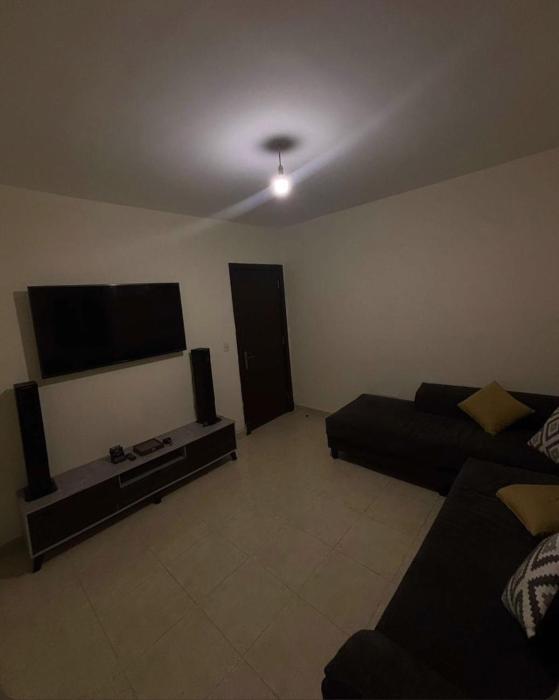 Spacious 3 bedroom apartment