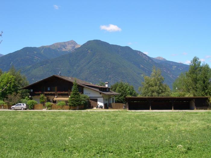 Frunhaus - Zimmer, Apartments, Ferienwohnungen