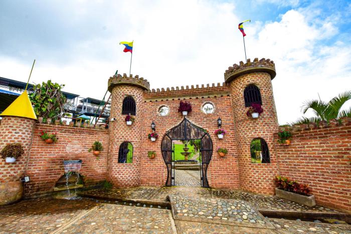 hotel y restaurante siga la vaca pavas la cumbre