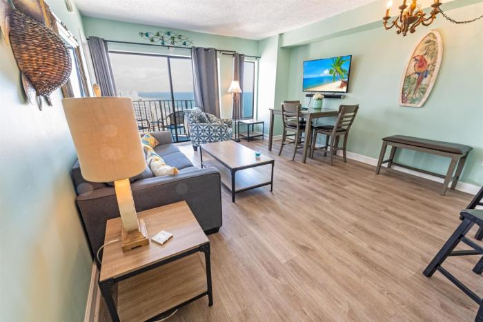 High Floor, Pools, Ocean Views New Palace Resort!