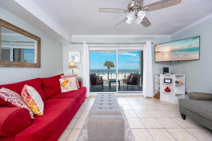 Tradewinds 102 condo