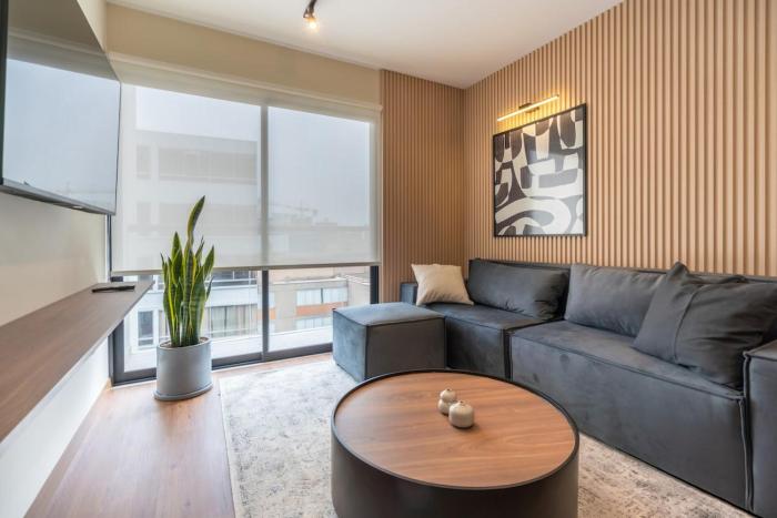 Miraflores Canseco Apartments by Geko