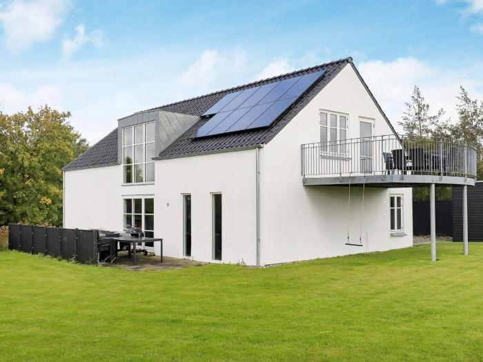 10 person holiday home in Ranum