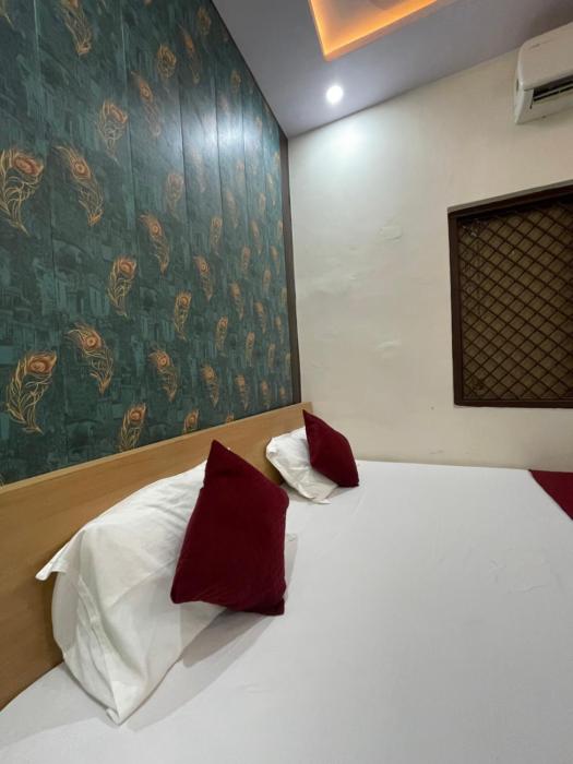 Kashi Vishweshwar Guest House