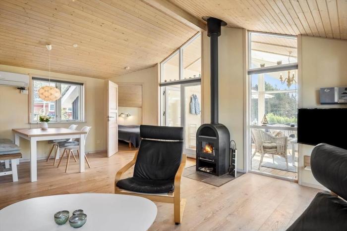 West-Coast Holiday House by the North Sea