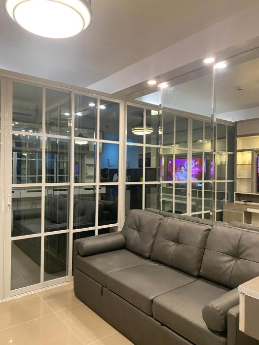 Shore 1 Residences Tower D Pasay