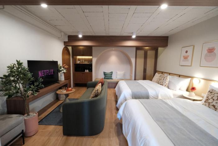 The Shantipan Mandala - Cozy City Retreat 400m from BTS Station