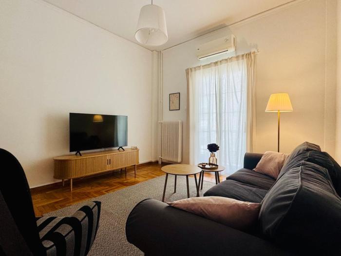 Arisa Apartment in Athens next to Metro Station