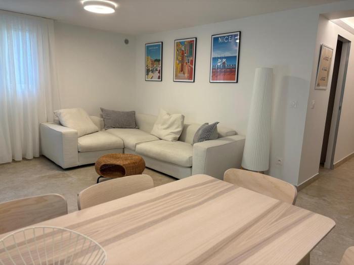 Appartement Neuf 3P- proche mer & aéroport