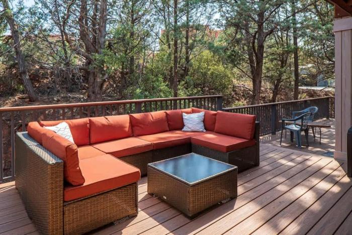 Desert Oasis Surrounded for Family by Sedona Nature with Spa