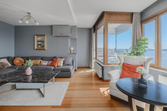Elevated Bosphorus Escape Private Terrace