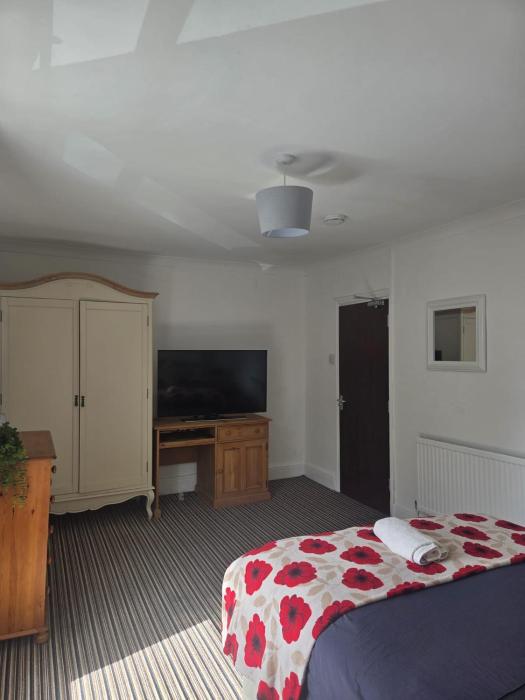 52 - room 4 - city view