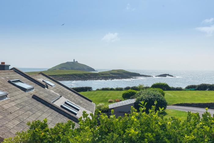 Salty Dog Restaurant, Pub & Guesthouse