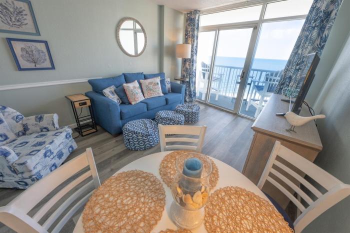 New High Floor, Direct Sea Watch, King Bed, Decor!