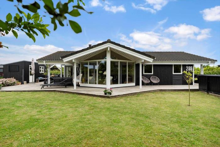 40540-Juelsminde-Pot-Strandby-286