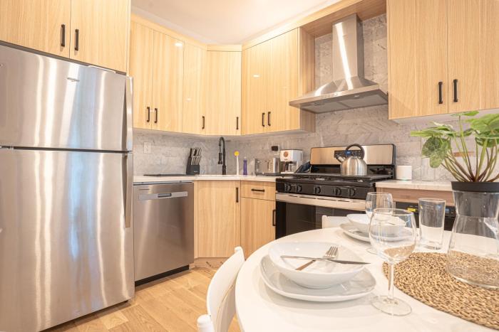 Comfortable & Chic 3BR in the Heart of Brooklyn