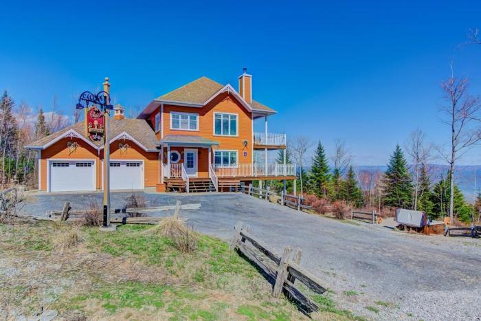 Chalet LOfficier #1 et #2 Charlevoix