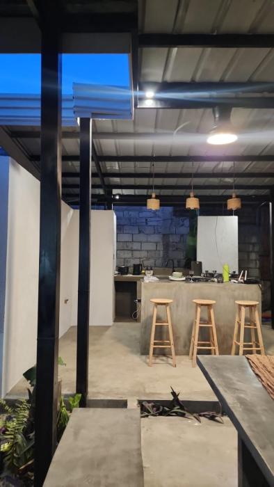 Pura Vida - General Luna