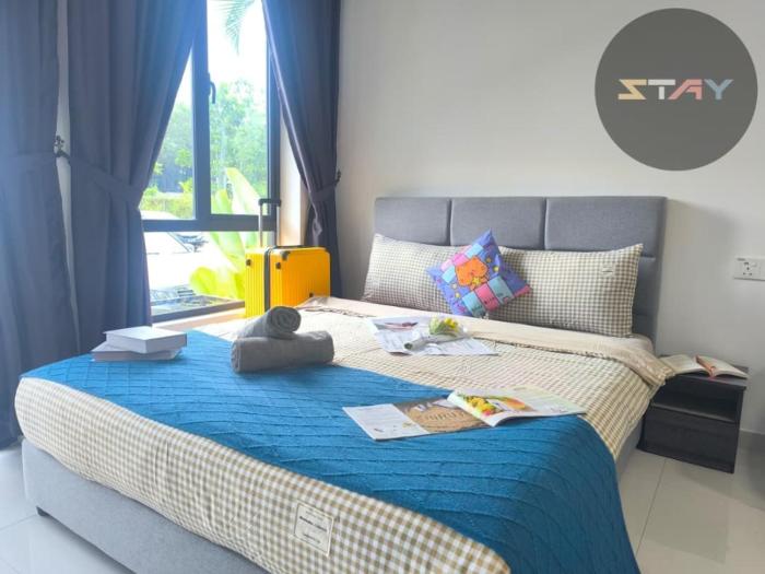 Central Park Comfort Couple Studio Netflix BySTAY