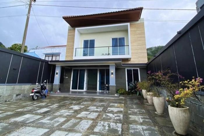 The Villa Nirvana Tawangmangu