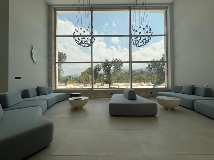 Vila Beyond a Helena Luxus property