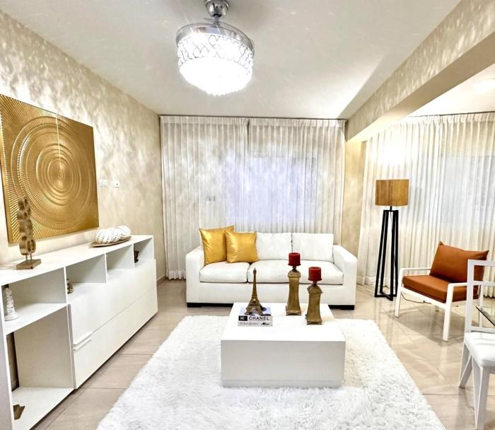 family apt centric near historic center boardwalk