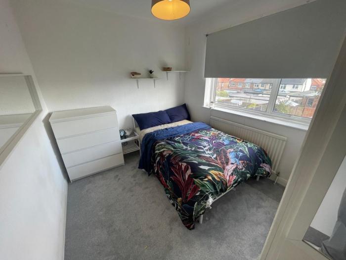 2 bed room edgware