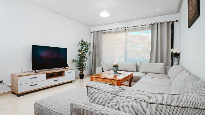 Boho Mood - 2 Bedrooms with Terrace & Pool