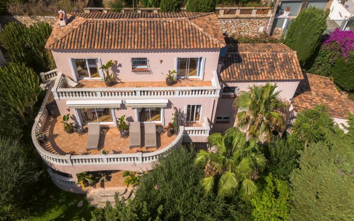 Majesteuse et Luxieuse Villa à 5 minutes de Monaco