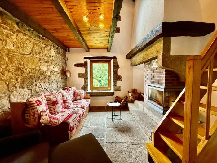 La Ferme du Pré Toussaint - Spacieux gîte au calme