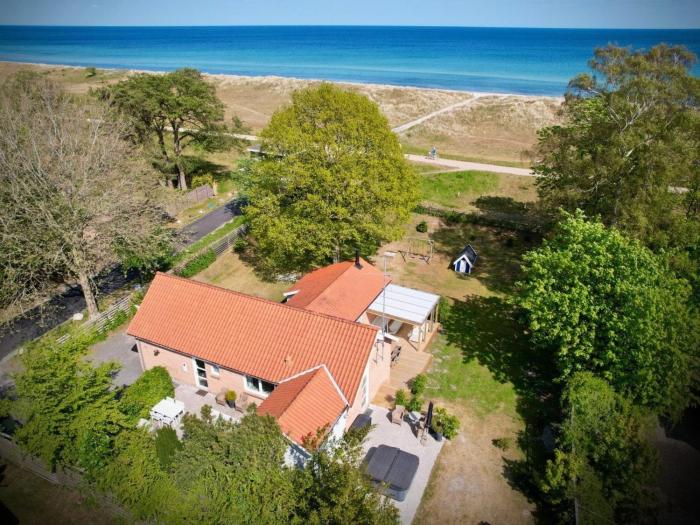 Holiday Home Marjukka - 10m from the sea by Interhome