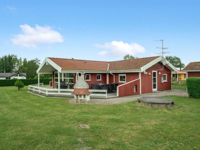 Holiday Home Folke - 250m from the sea by Interhome