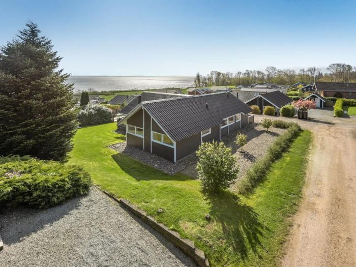 Holiday Home Hera - 200m from the sea by Interhome