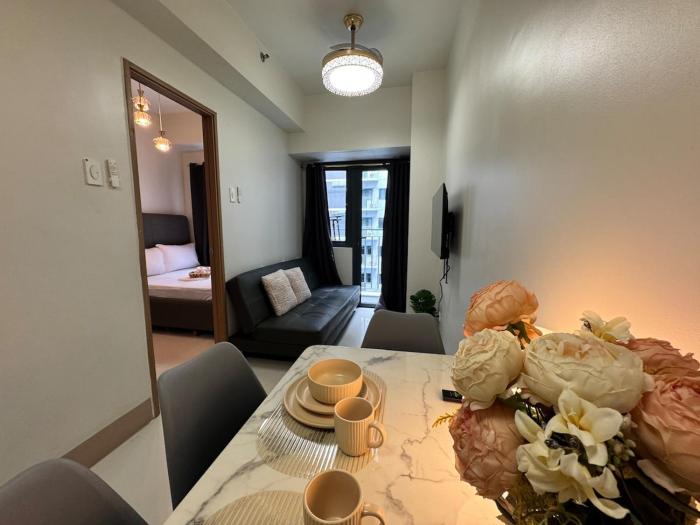 Shore 3 Residences RM 674 Pool View by Prime Stay MOA