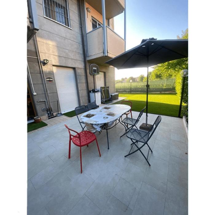 CASADIMASHA appartamento con giardino e box