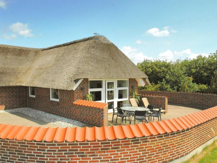 Holiday Home Carolin - 400m from the sea by Interhome