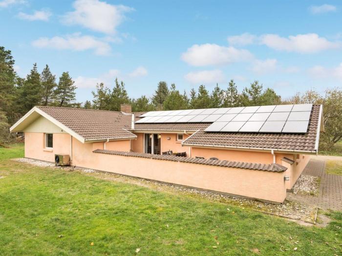 Holiday Home Vicktoria - 500m to the fjord by Interhome