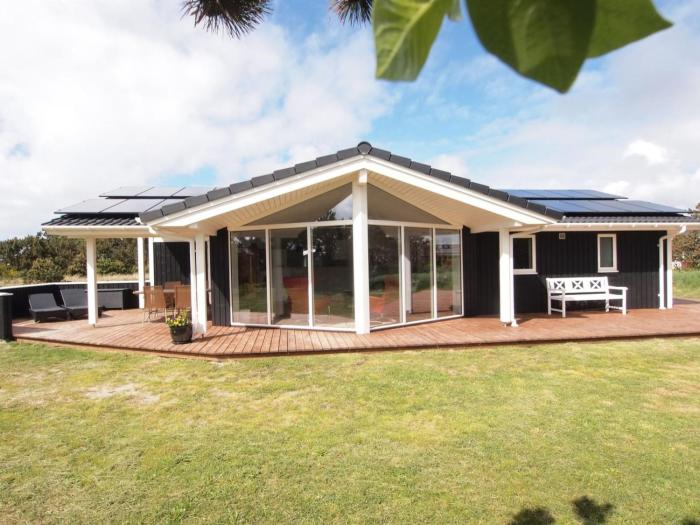 Holiday Home Helen - 500m to the fjord by Interhome