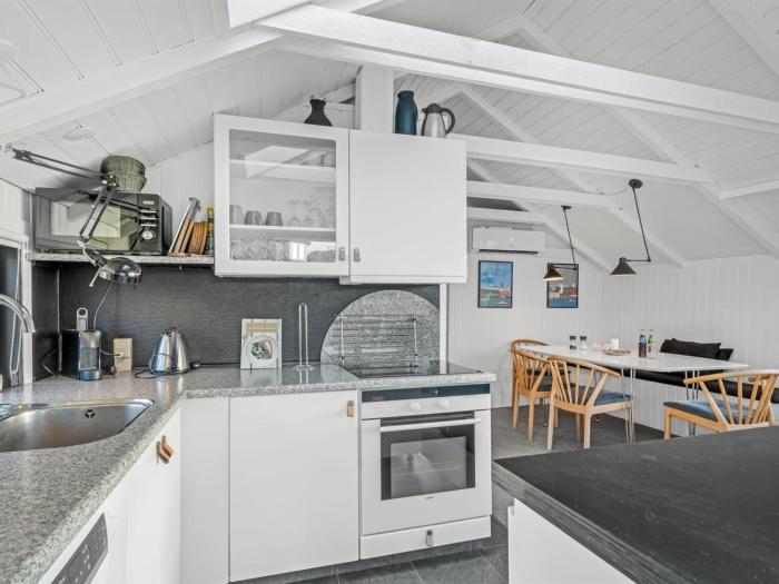 Holiday Home Aksinja - 250m to the inlet by Interhome