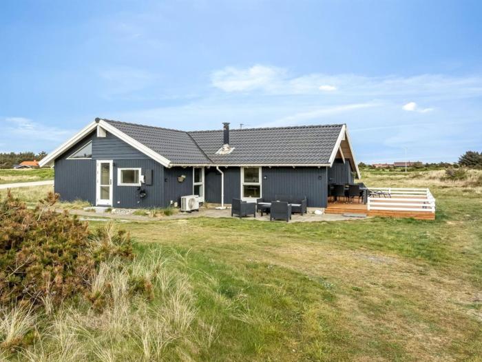 Holiday Home Filip - 100m from the sea by Interhome