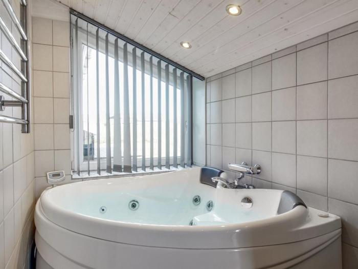 Holiday Home Minza - 250m from the sea by Interhome