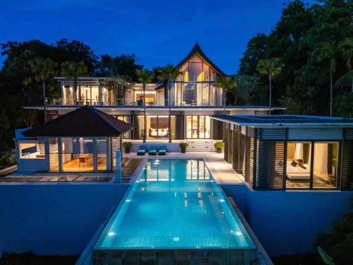 Villa Elegance Luxury Ocean View Pool Villa with Breakfas & Daily Maid Service